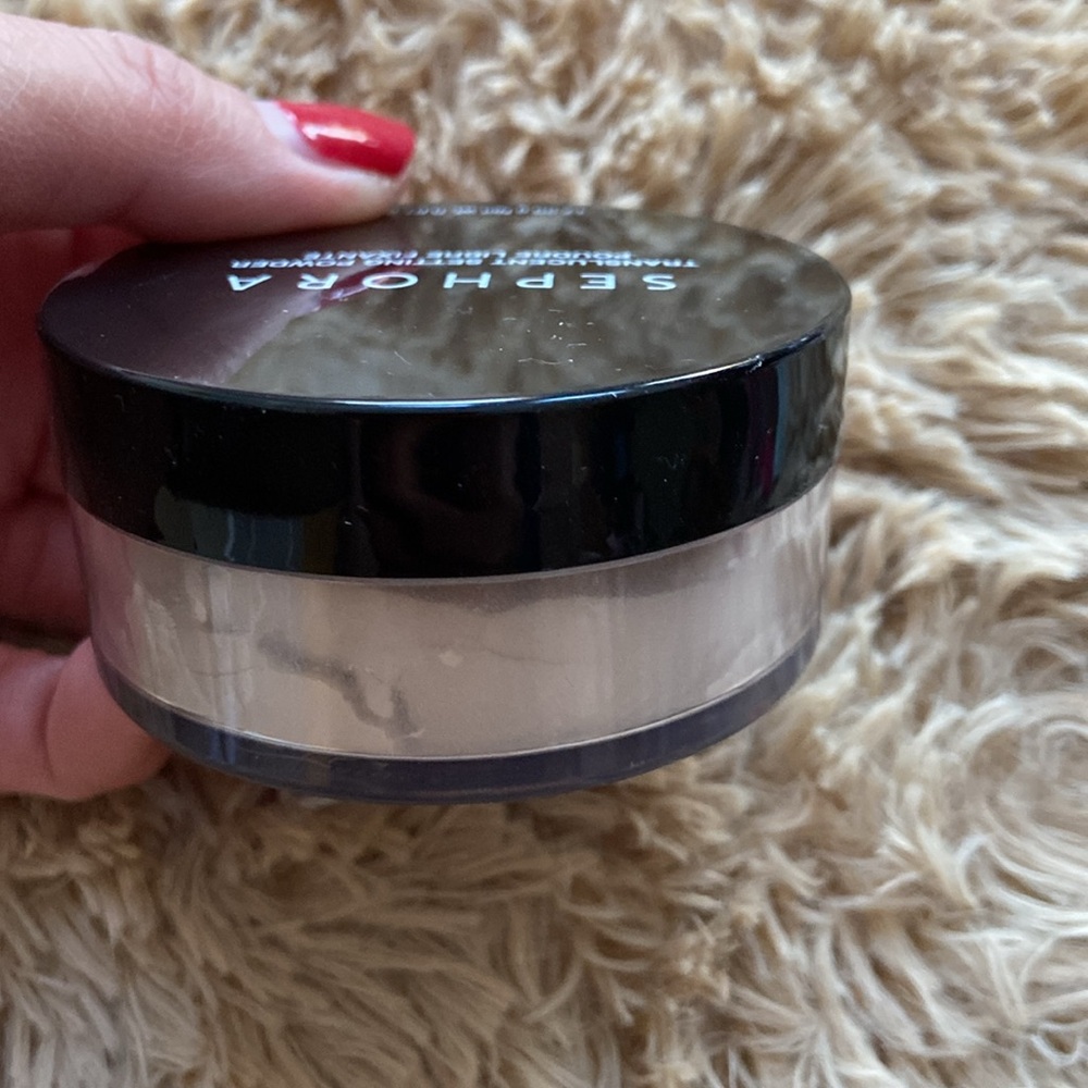 Sephora translucent setting powder in universal - Picture 5 of 5